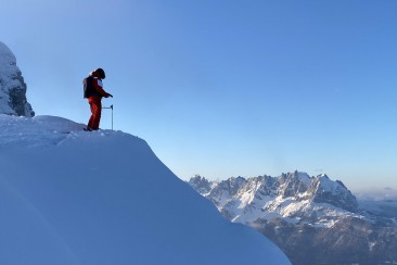 Skitouren en in de diepe sneeuw skien